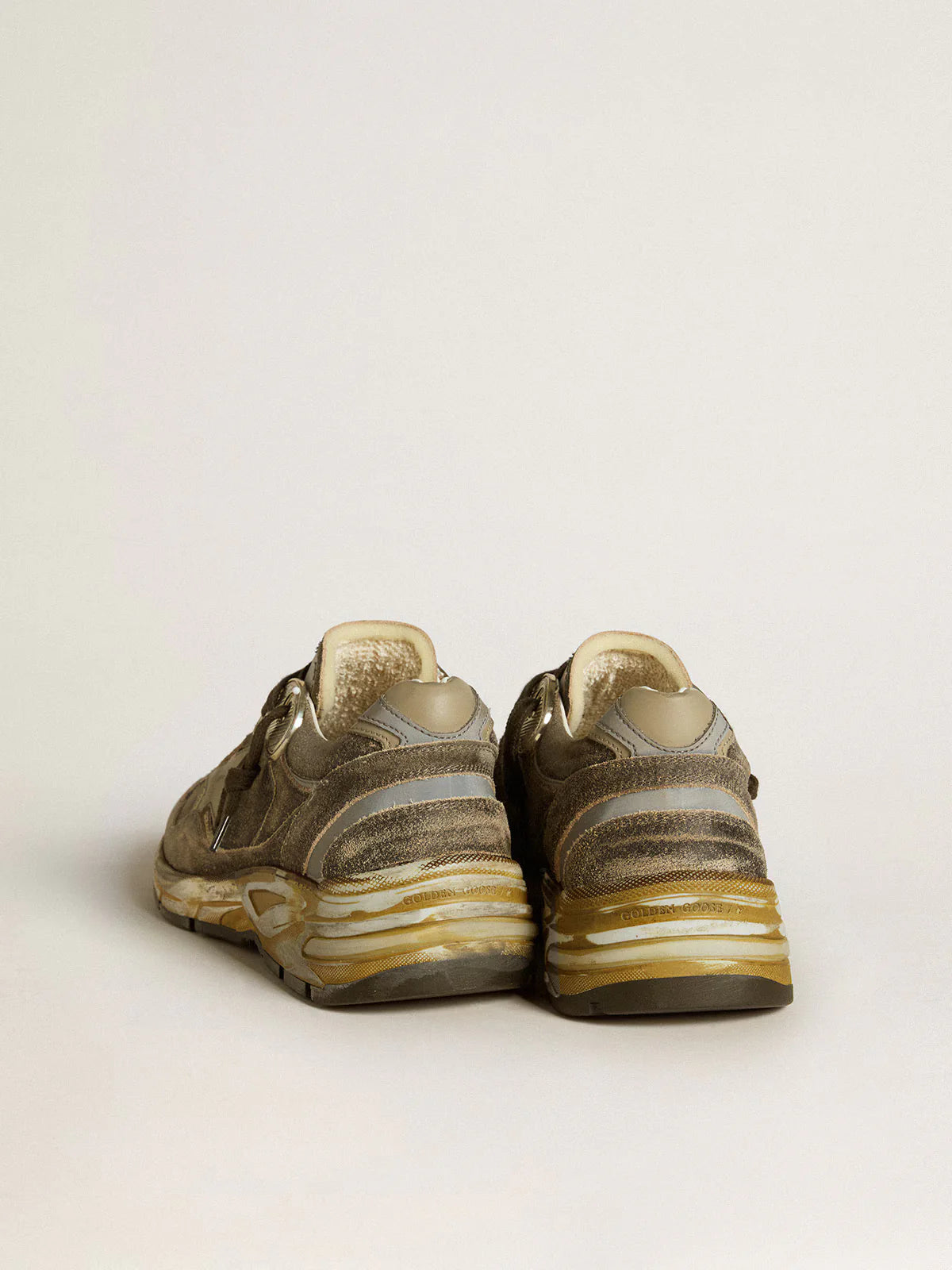 Dad-Star en daim et en nylon avec étoile et contrefort en cuir kaki