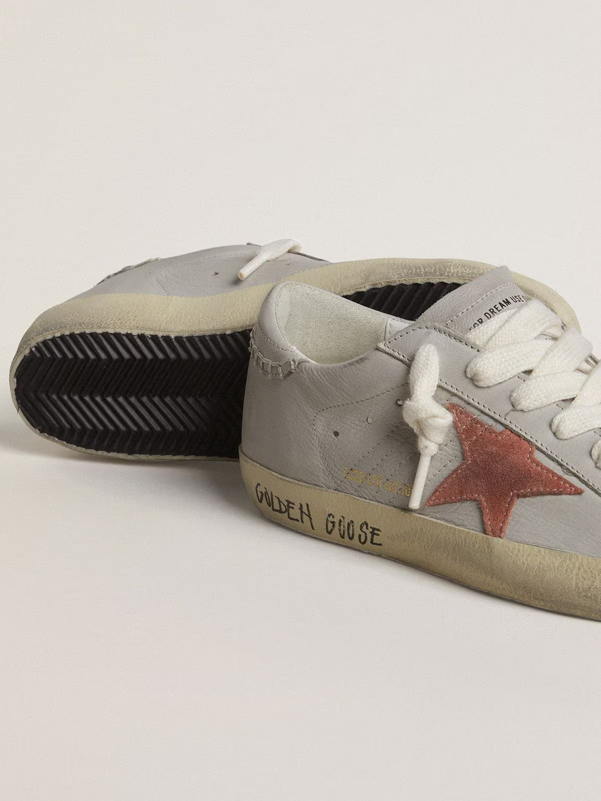 Super-Star homme en cuir avec étoile noire